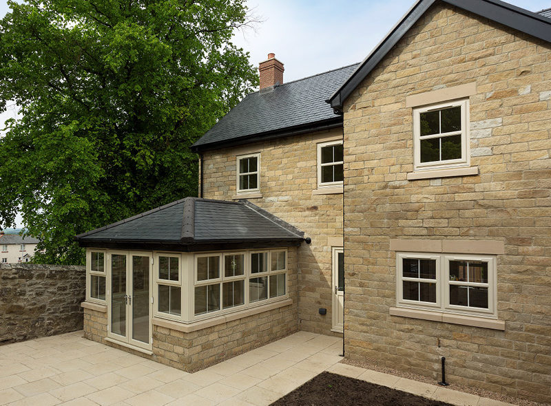 Casement Windows – Cream