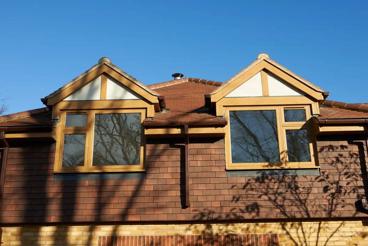 Flush Windows: Integrating Advanced Technology In Aberdare