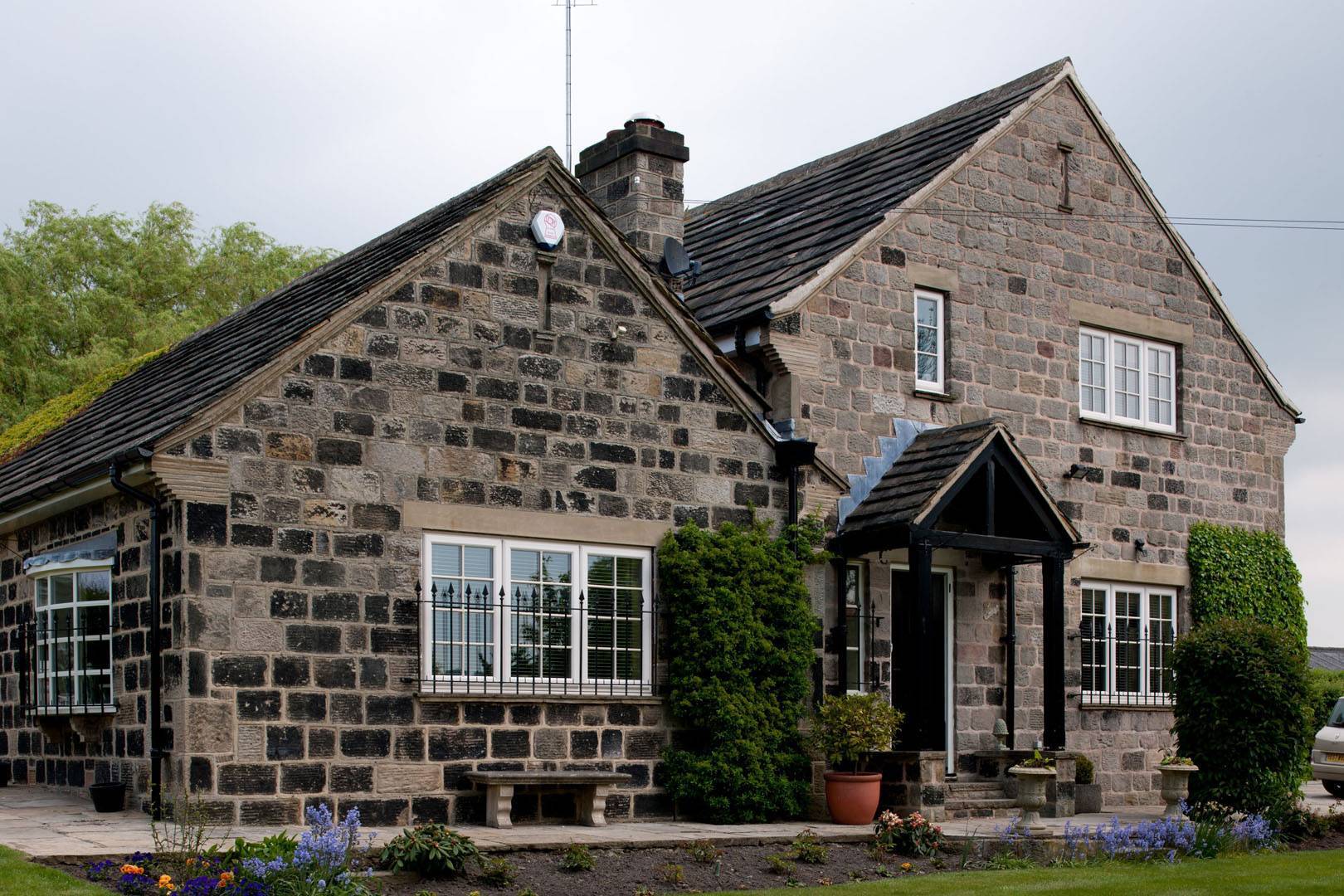 Enhancing Your Home With UPVC Windows